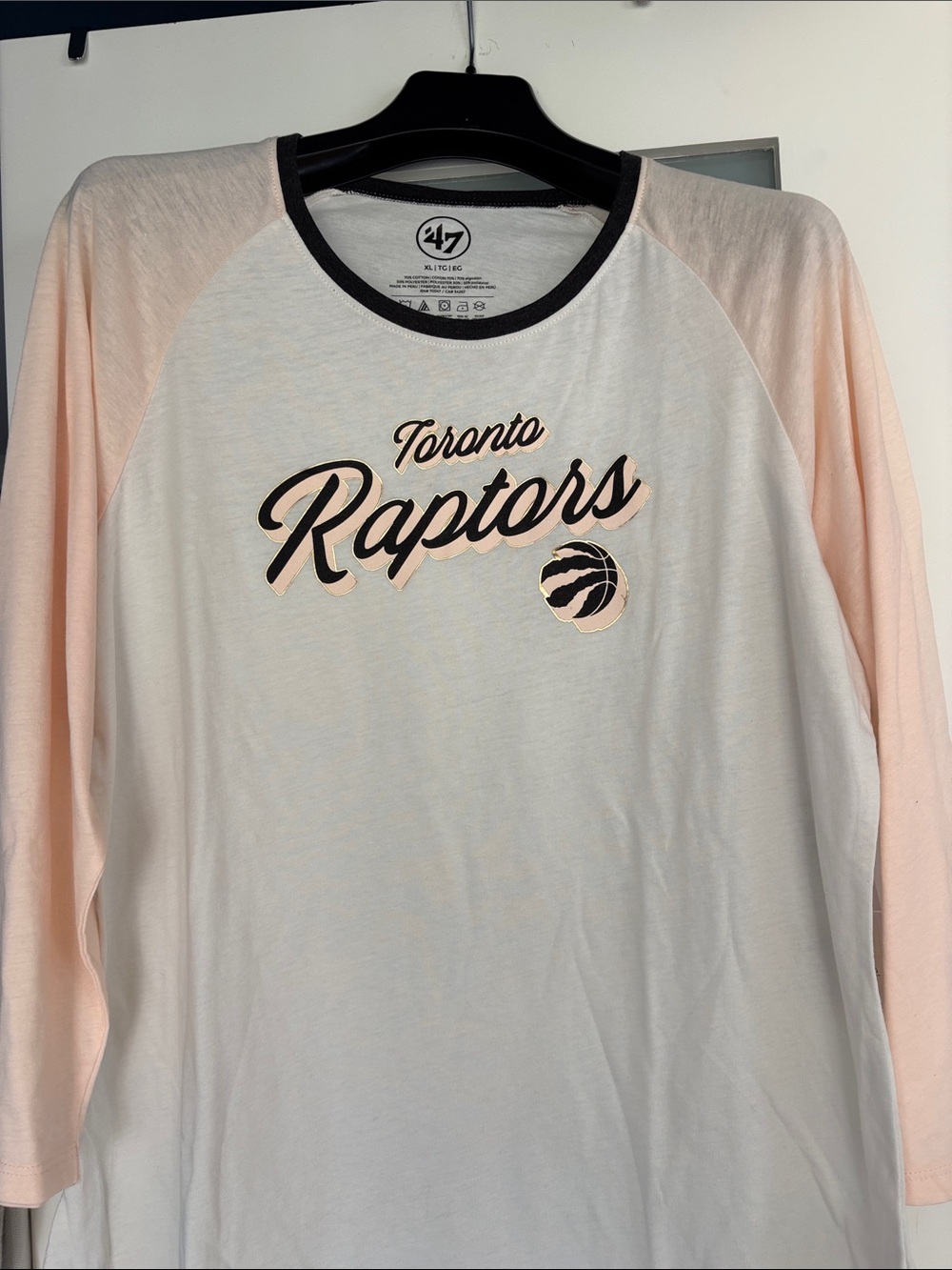 '47 Women's Toronto Raptors Raglan long sleeve Tee
